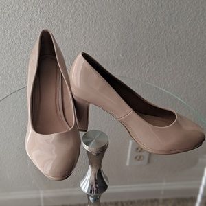 Nude patent heels